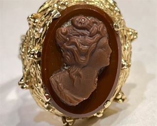 14k Gold Cameo Ring SZ 6.25	14k	
