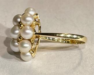 14k Gold Pearl Cluster Cocktail Ring SZ 7.25	14k	
