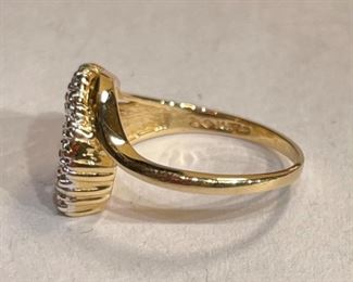 14k Gold 7 Diamond Ring SZ 5	14k	
