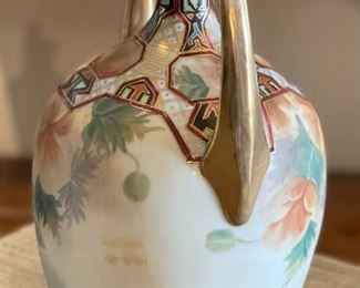 Nippon Morimura Hand Painted 2 Handle Vase	10x7x6in	HxWxD
