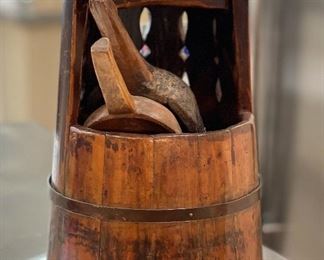 Antique Wood Grain Bucket Decor	15in H x 12in Diameter	
