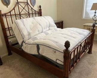 Queen Palm Beach Rattan Bed w/ Adjustable Serra Oliverton Mattress	70 x 66 x 88	HxWxD
