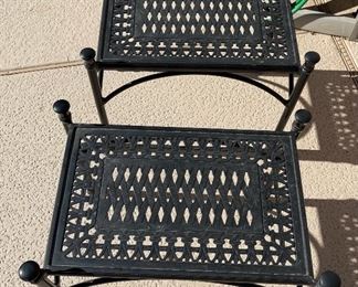 2pc Metal Out Door Patio End Tables	22 x 18 x 27	HxWxD
