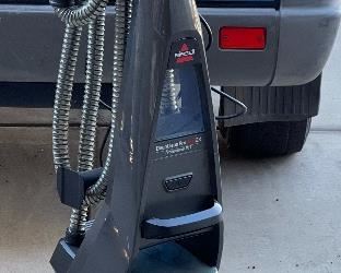 Bissell Pro Heat Carpet Cleaner  17N49		
