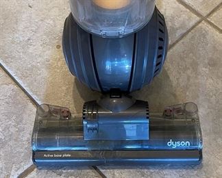 Dyson DC40 Vacuum		
