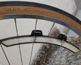 1970s Free Spirit Ten Speed 27 Mens Road Bike