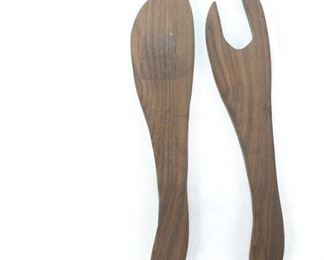 2 High-Quality Striated Carved Wooden Spoons