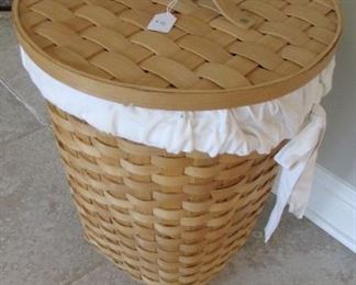 Hamper H 22 1/2", Diameter 17" $30