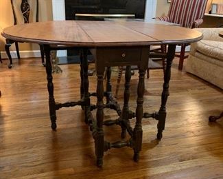 #18 Wilhelm Drop Side Gateleg Table w/1 drawer 38x12-48x30 $100.00