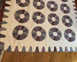 #28 Hand-quilted Fan Quilt Twin Size Fan Quilt - Scalloped Edge $65.00