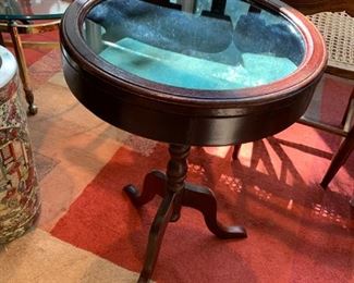 #47 Round Display End Table on Pedistal 16 Round x24Tall $75.00