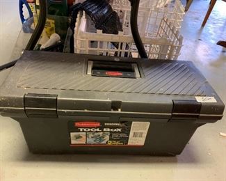 #169 Rubbermaid 2 tray tool box $20.00