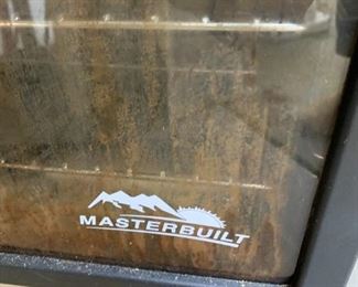 #174 MasterBilt Smoker $100.00