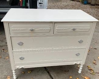 #204 sw fabulous finds 4 drawer chest white painted 40x18x32 $150.00