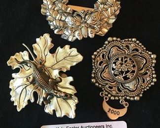 STEPHEN DWECK CLIP BROOCHES