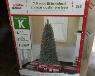 artificial christmas tree