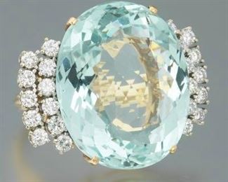 42 ct Aquamarine and Diamond Ring 