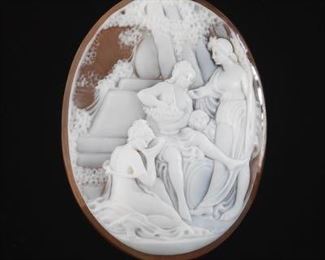 A Finely Carved Shell Cameo 