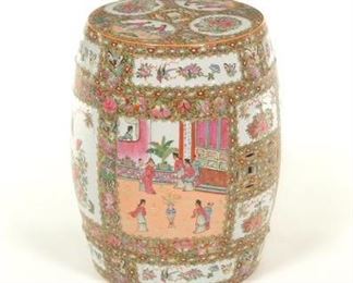 Chinese Export Porcelain Garden Stool, Rose Medallion Patten 