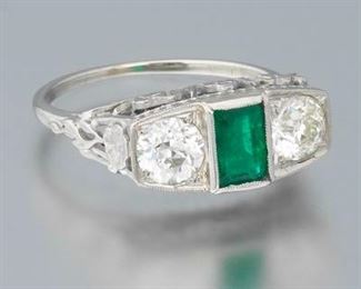 Ladies Edwardian Gold, Natural Emerald and Diamond Ring 
