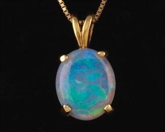 Ladies Italian Gold and Opal Pendant on Chain 