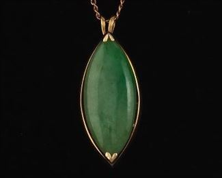 Ladies Vintage Gold and Green Jade Pendant on Chain 
