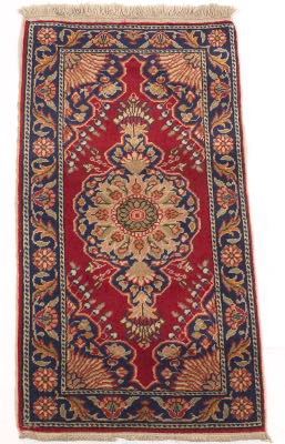 SemiAntique Fine Hand Knotted Hereke Carpet 