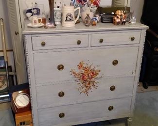 Various knickknacks... & watch winders