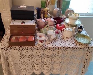 Various... note the ceramic banks