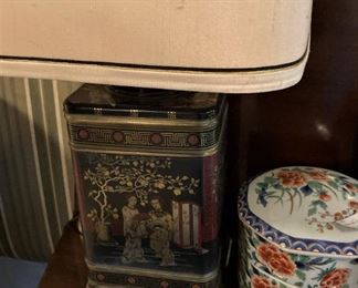 Vintage tea caddy lamp