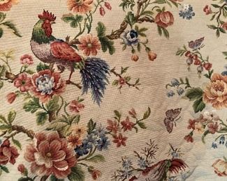 Gorgeous French Country rug  - 8 feet x 10 feet
