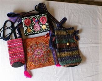 4pc small woven/embroidered purses
