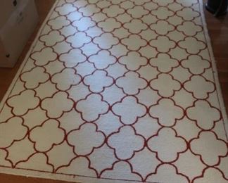 #4    white  and  red  rug   91"  x  60"