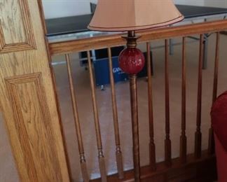 #32      floor  lamp  with center  glass piece     