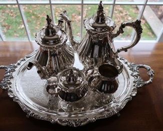 triple plate tea set- excellent  condition