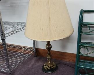 lamp,  green   wall  shelf