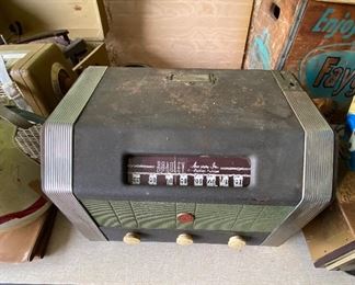 Vintage RCA coin operated radio.