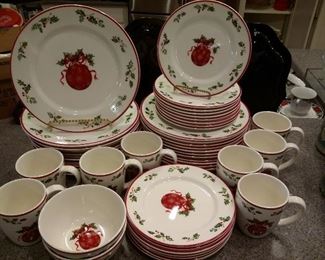 Traditions Holiday Celebrations by Christopher Radko, 50 pieces