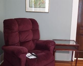 Golden Lift & Recline chair (like new)
