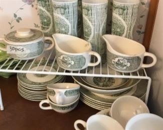 Vintage dishes set