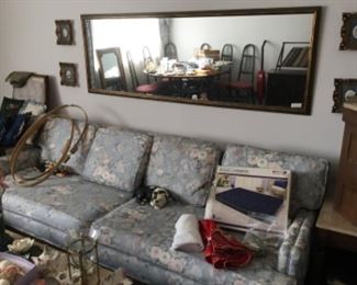 Sofa - mirror above sofa - miscellaneous