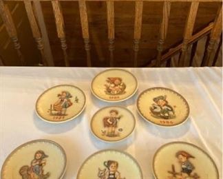 7 Hummel Plates