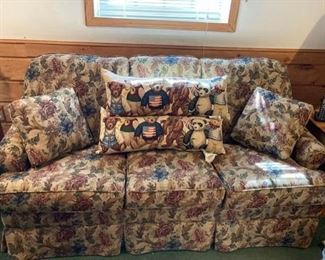 Lancer Sofa