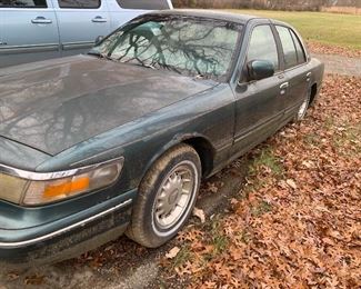 1995 Mercury Grand Marquise LS 4 Door, Does Not Run, Has no Battery. Car will need to be towed. You are buying the car as is, no warranties or guarantees. Title is clean. $500.00 or Best Offer. 