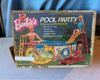 Mattel Barbie's Pool Party $9.00