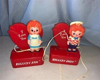 I Love you Raggedy Ann and Andy  Lights $40.00