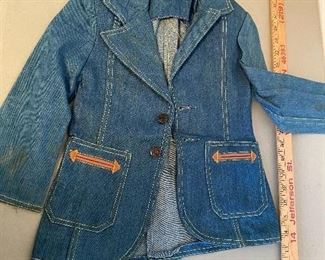 Kids Vintage Coat Size 5 $7.00