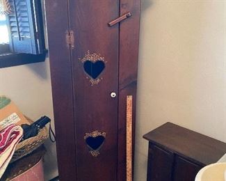 Heart one Door Cabinet $60.00