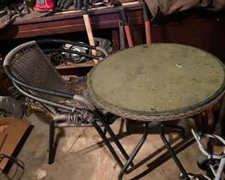 Outdoor Table and 2 Chairs $12.00