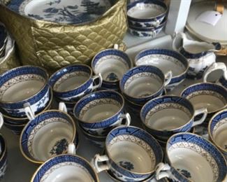 Vintage English Blue Willow
